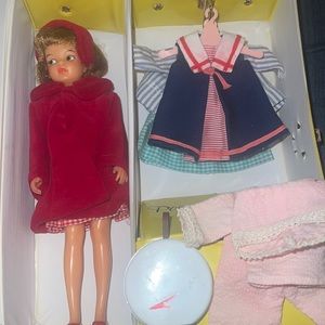 👗EXTREMELY RARE PEPPER DOLL VINTAGE 1963 ANTIQUE W/ ACCESSORIES👗
